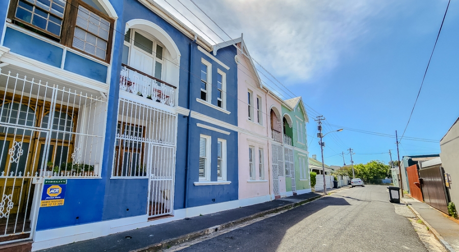 2 Bedroom Property for Sale in Mowbray Western Cape